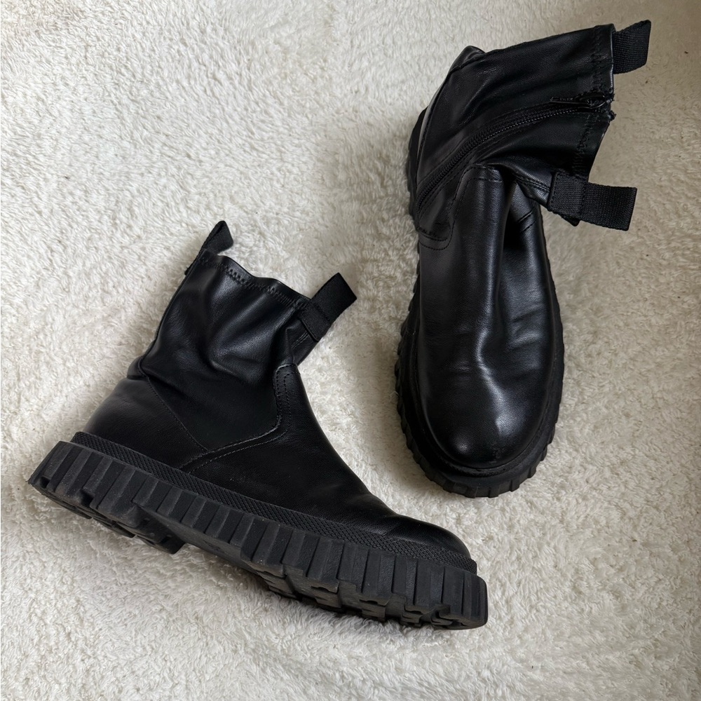 Zara women 37 Black Faux Vegan Leather Ankle Boots side zip chunky platform